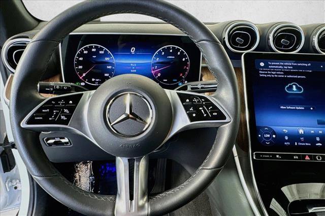 Used 2026 Mercedes-Benz GLC 300 4MATIC image 11