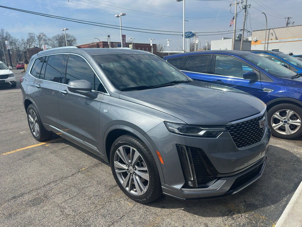 Used 2020 Cadillac XT6 Premium Luxury image 3
