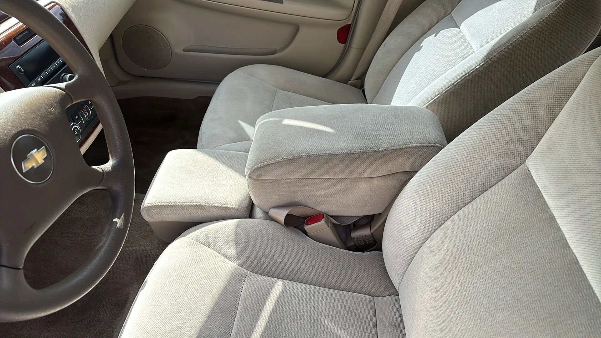 Used 2007 Chevrolet Impala LT image 26