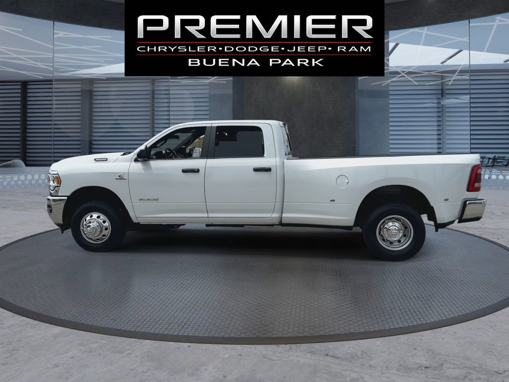 Used 2022 RAM 3500 Big Horn w/ Level C Equiment Group image 5