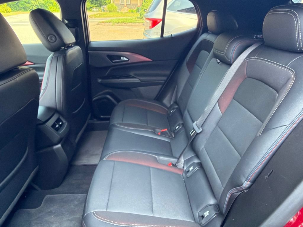Certified 2024 Chevrolet Equinox EV RS FWD image 33