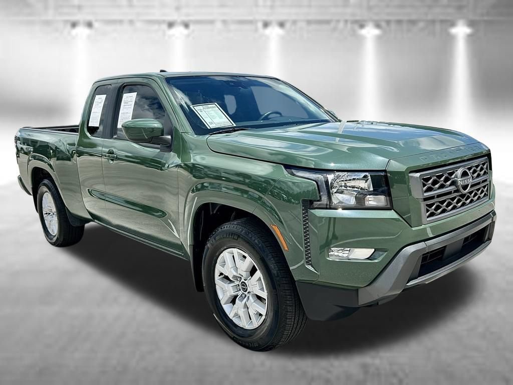 Certified 2024 Nissan Frontier SV w/ SV Convenience Package RWD image 3