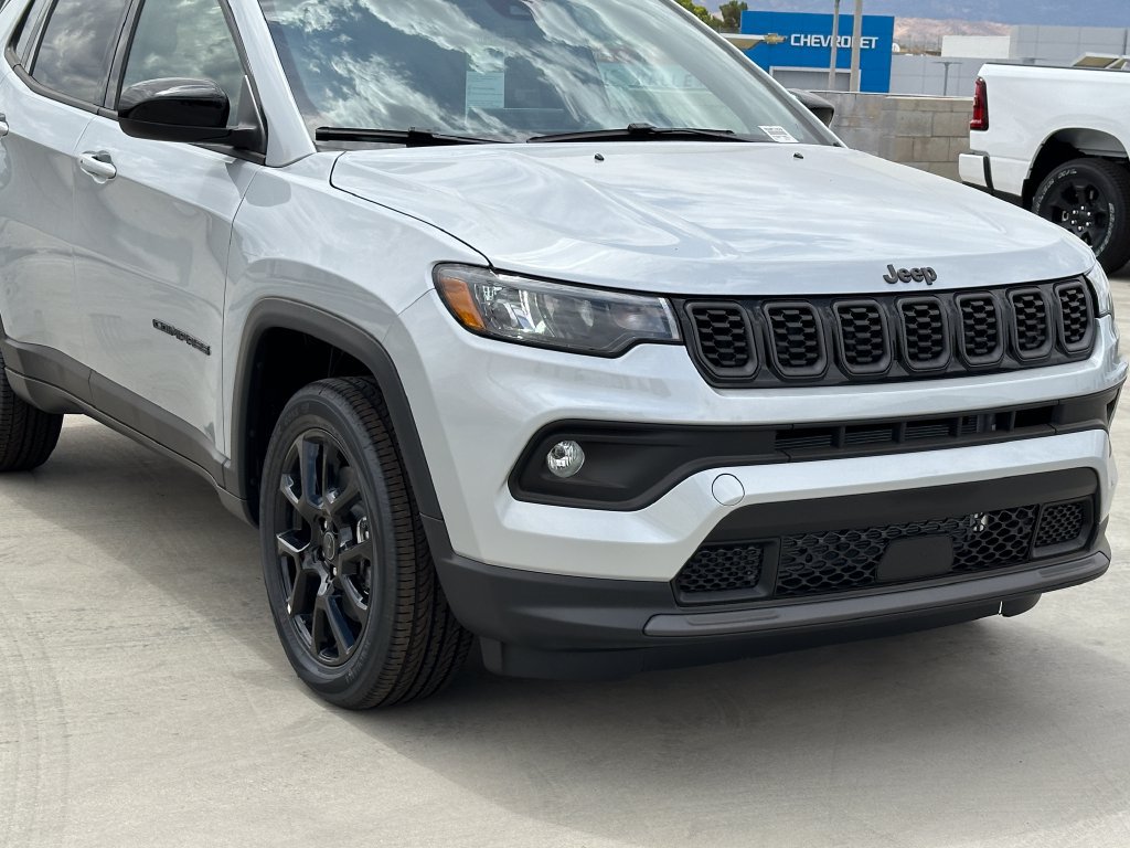 New 2026 Jeep Compass Latitude AWD/4WD image 11