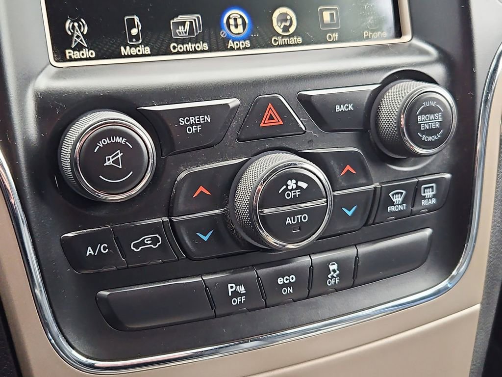 Used 2015 Jeep Grand Cherokee Limited w/ Trailer Tow Group IV image 25