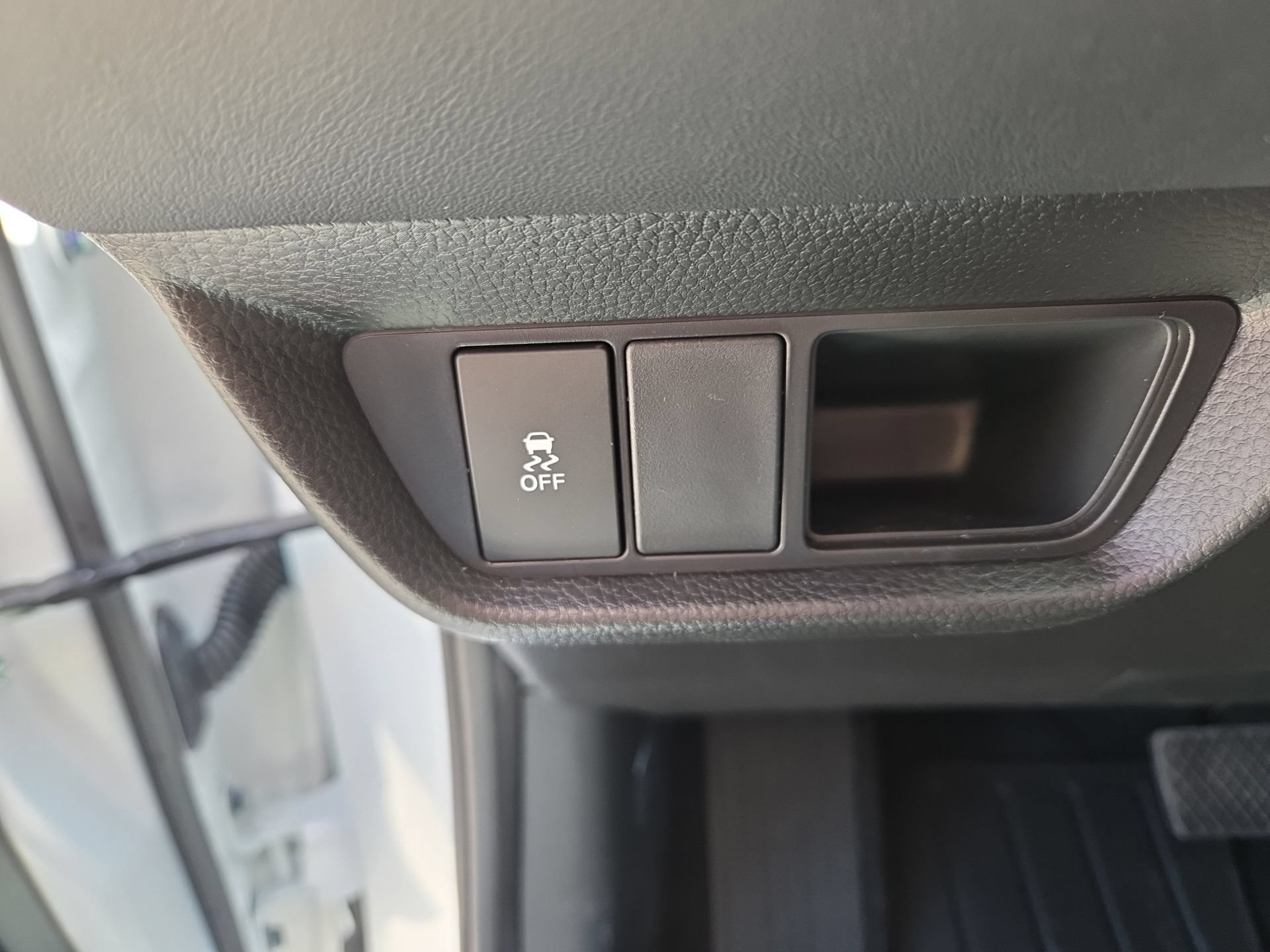 New 2027 Honda HR-V EX-L image 12