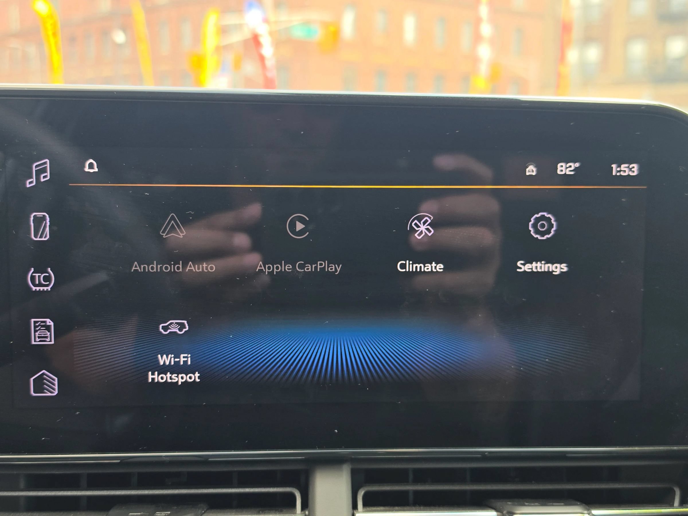 Used 2025 Chevrolet Trax LT FWD image 28