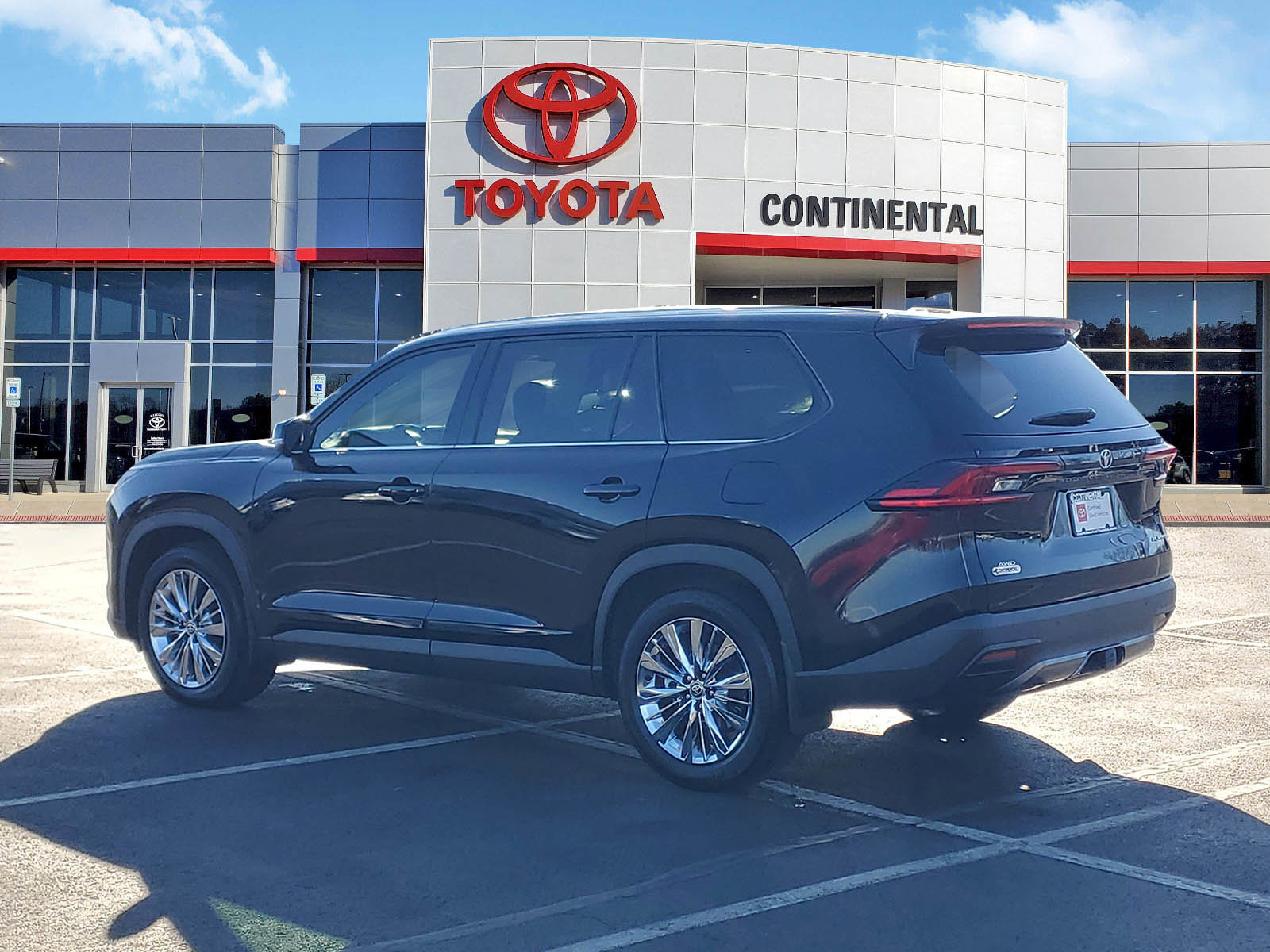 Certified 2025 Toyota Grand Highlander AWD image 4