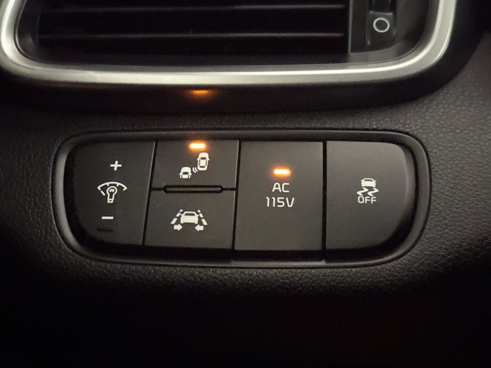 Used 2019 Kia Sorento SX image 35