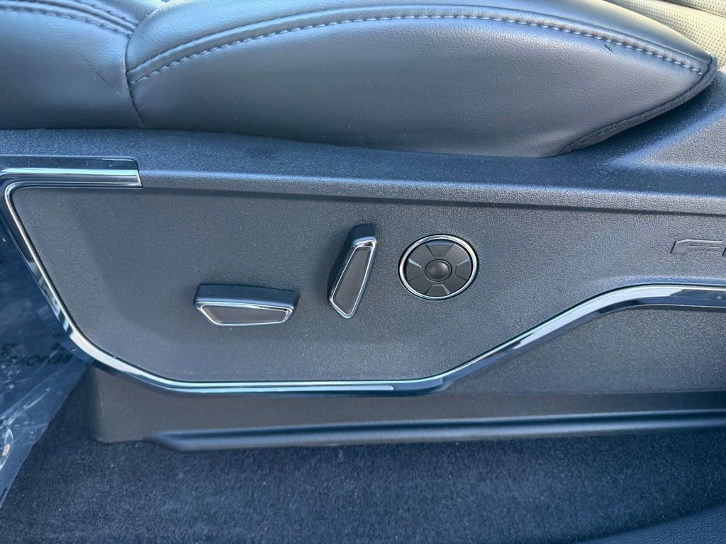 New 2025 Ford F150 Platinum w/ FX4 Off-Road Package image 7