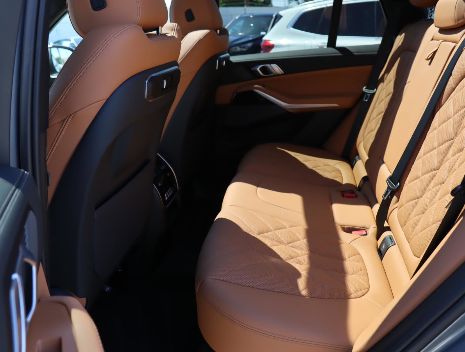 Used 2025 BMW X5 xDrive40i w/ Premium Package image 10