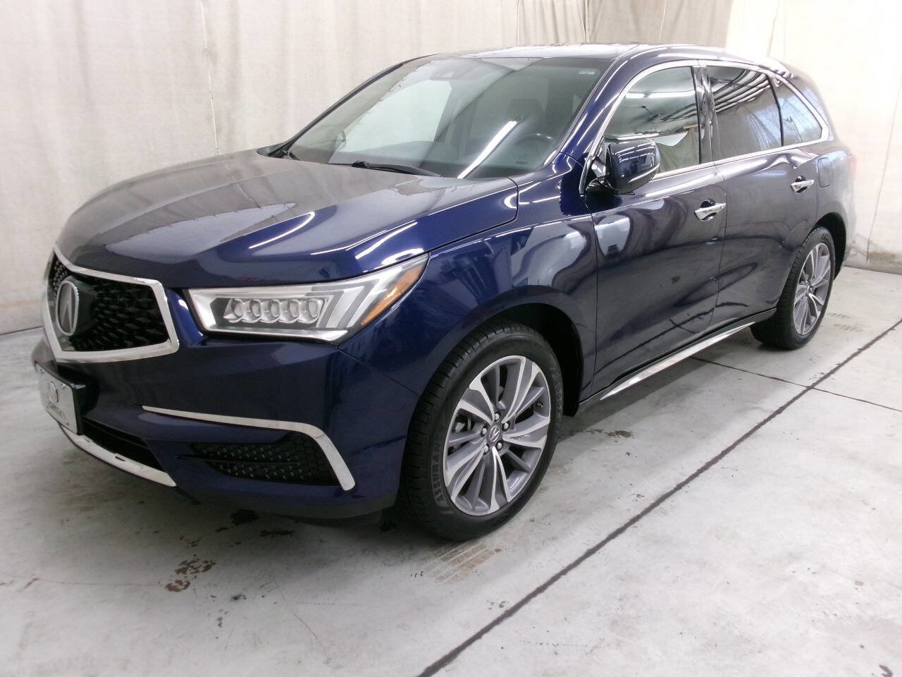 Used 2018 Acura MDX SH-AWD w/ Technology Package image 1