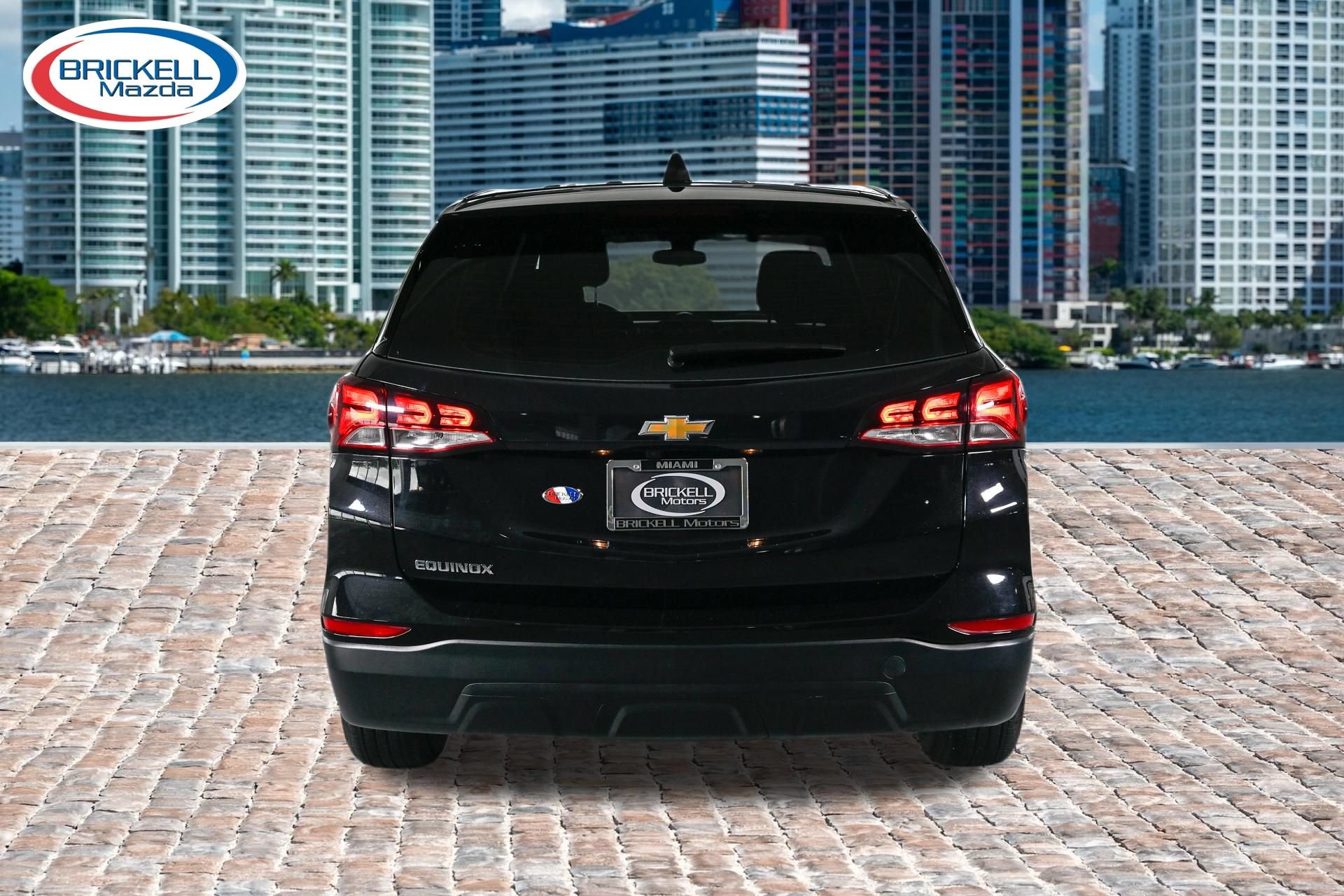 Used 2023 Chevrolet Equinox LS FWD image 4