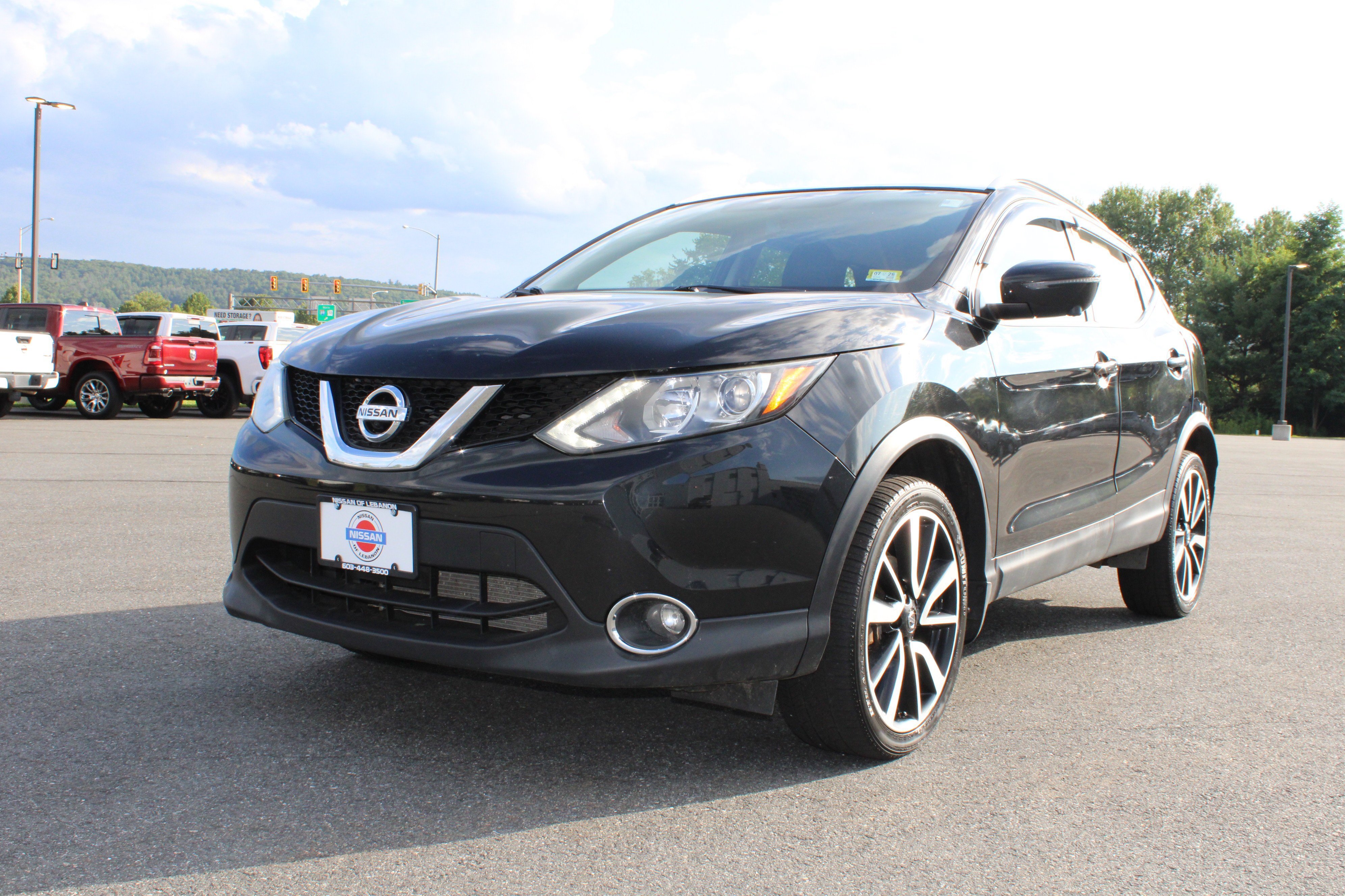 Used 2017 Nissan Rogue Sport SL