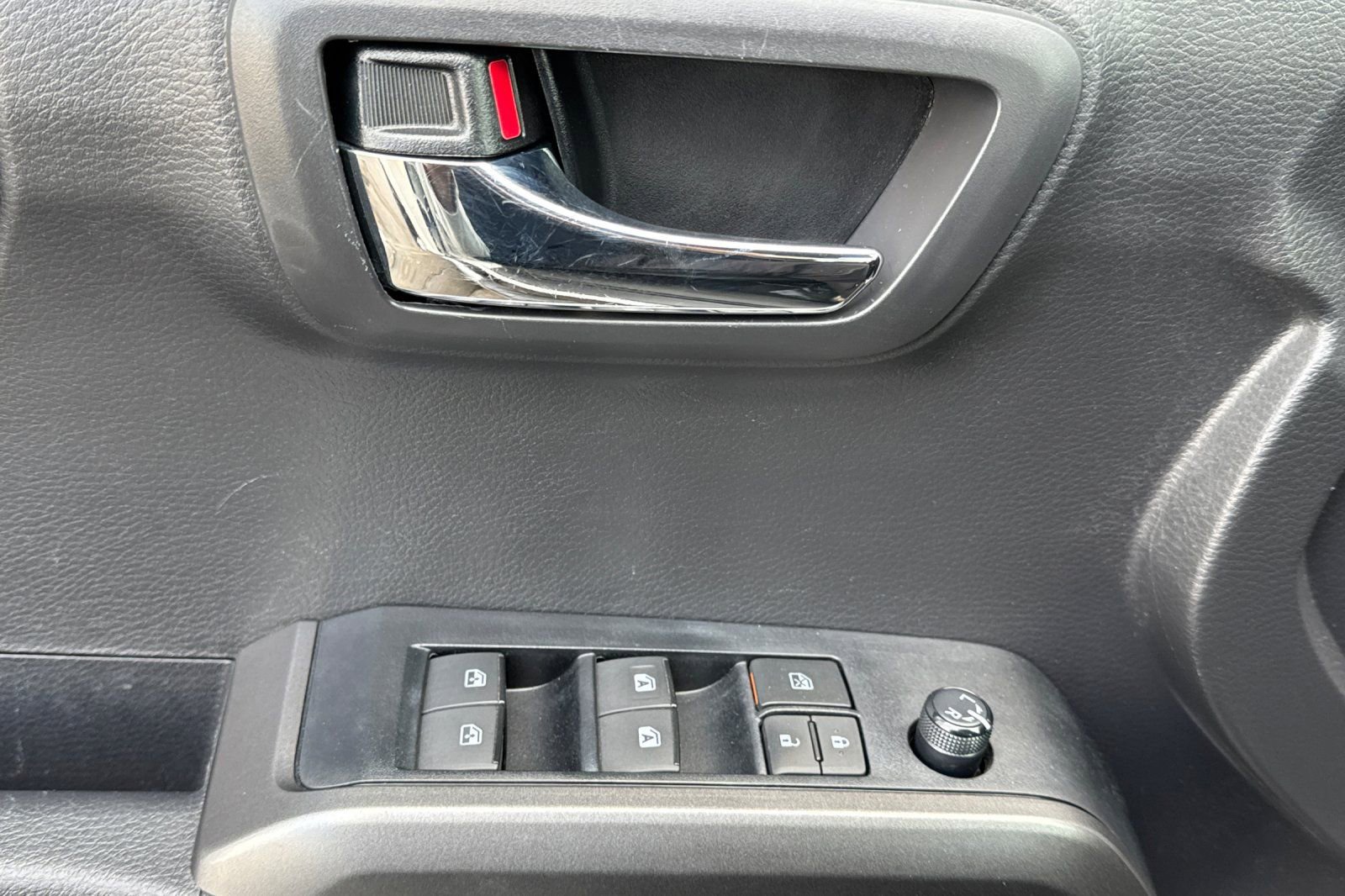 Certified 2023 Toyota Tacoma TRD Sport w/ Black Out Package (TMS) image 14