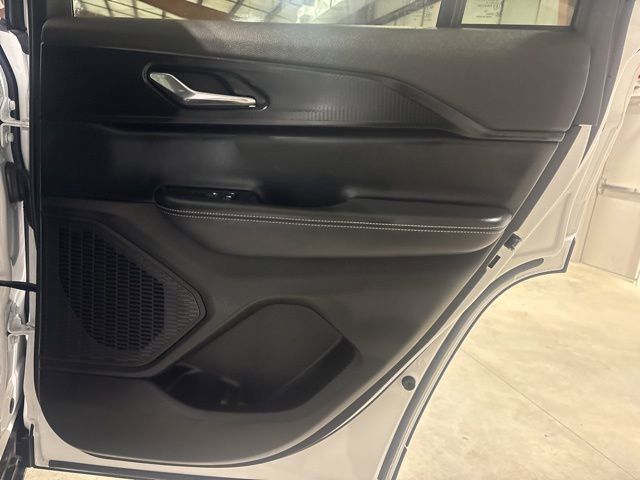 Used 2025 Jeep Grand Cherokee Laredo X w/ Luxury Tech Group I image 9