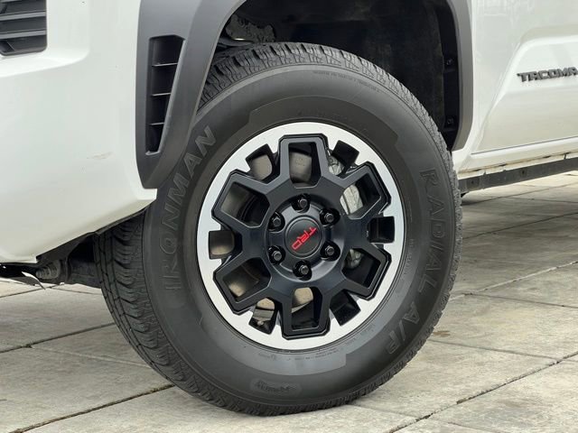 Used 2024 Toyota Tacoma TRD Off-Road AWD/4WD image 2