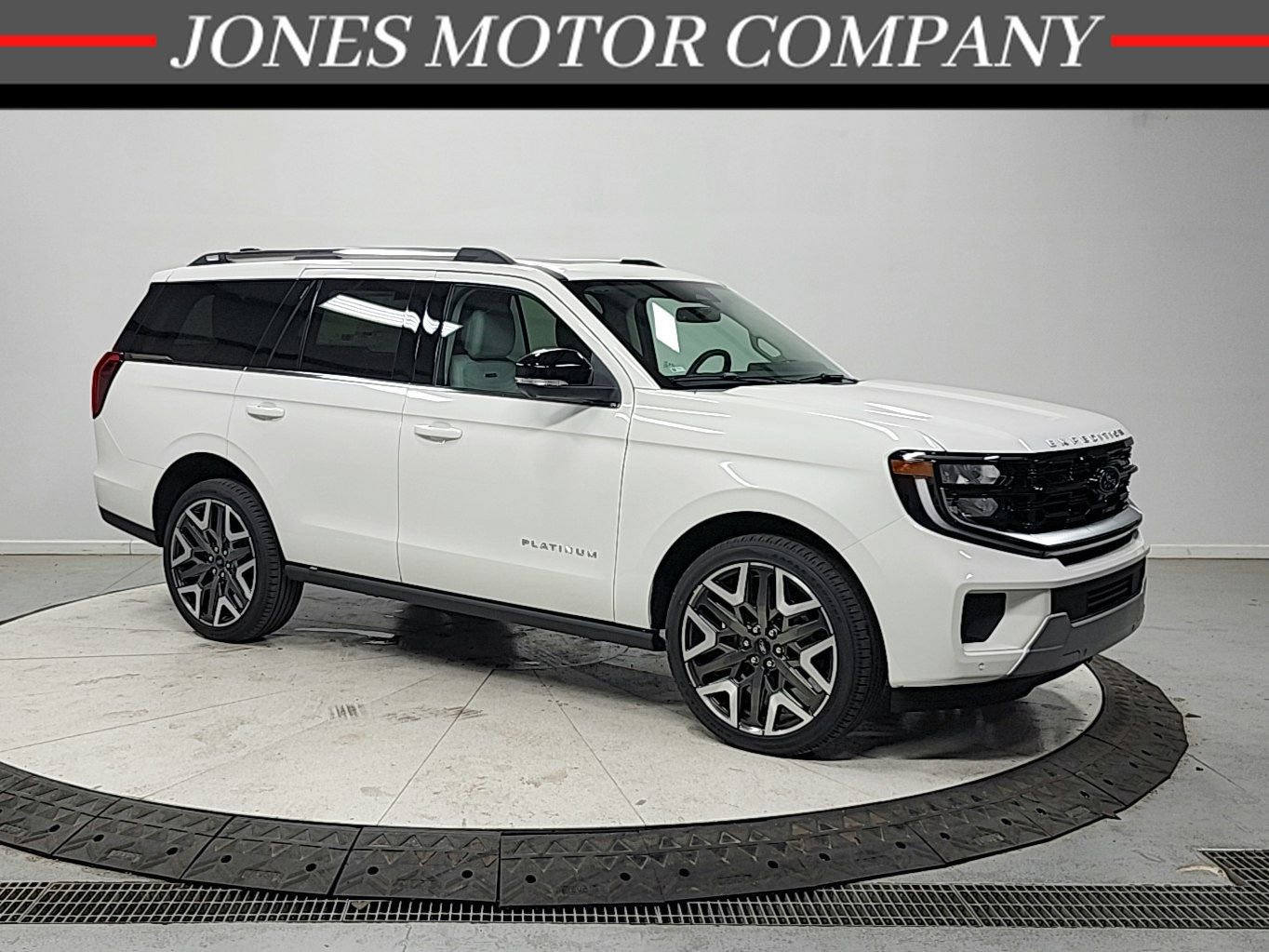 New 2026 Ford Expedition Platinum