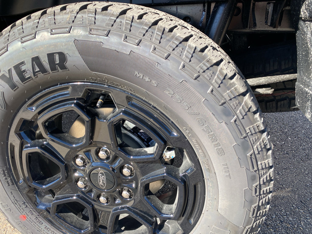 New 2025 Ford Ranger XLT w/ Equipment Group 301A High image 3