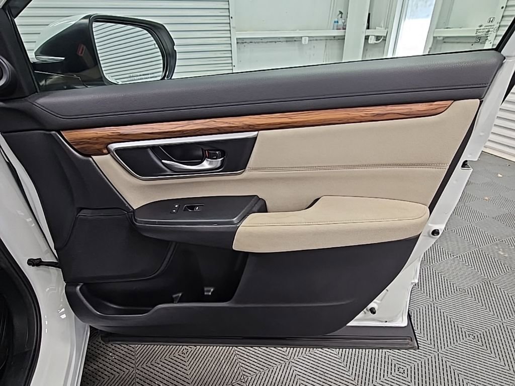 Used 2019 Honda CR-V EX image 37