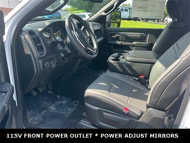 New 2026 RAM 2500 Tradesman image 3