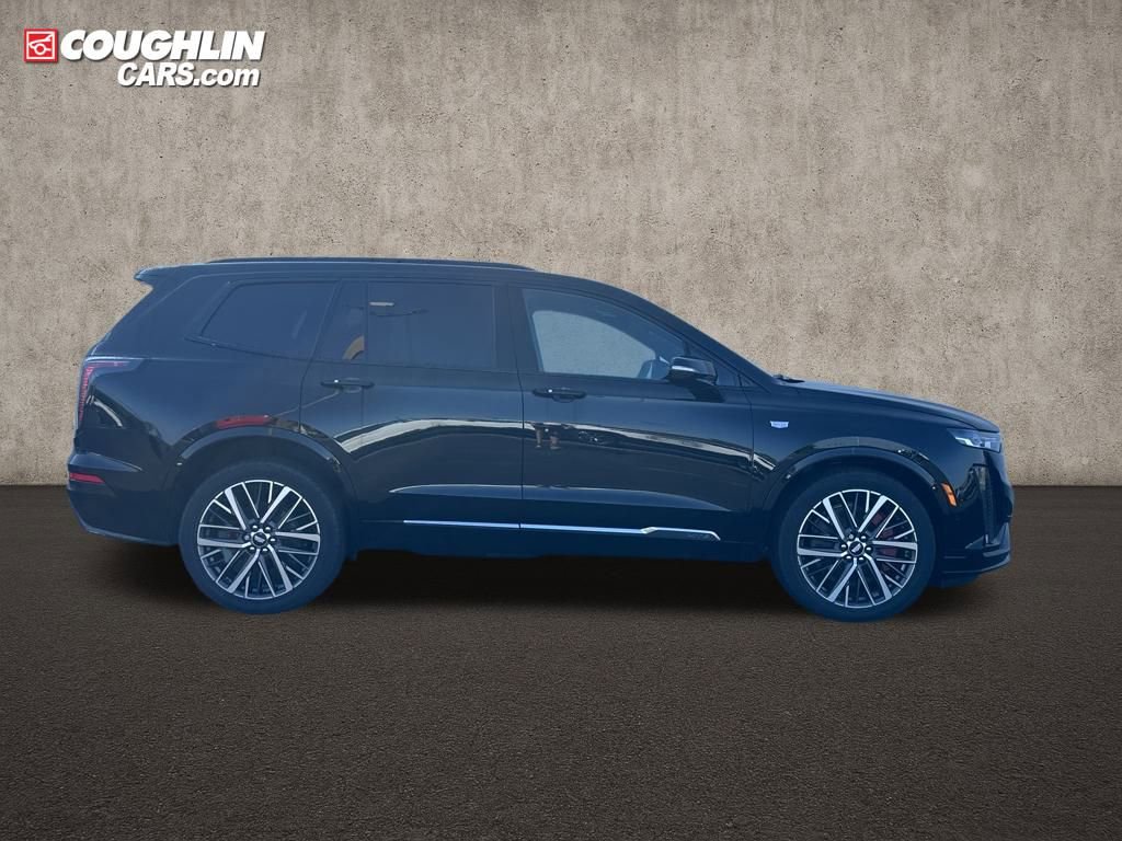 New 2025 Cadillac XT6 Sport w/ Technology Package image 3