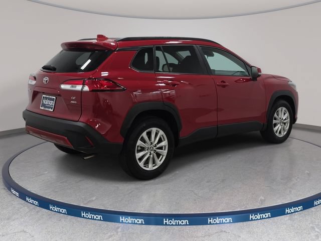 Certified 2023 Toyota Corolla Cross LE w/ Moonroof Package AWD/4WD image 5