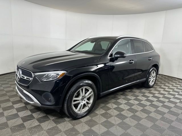Used 2023 Mercedes-Benz GLC 300 4MATIC image 7