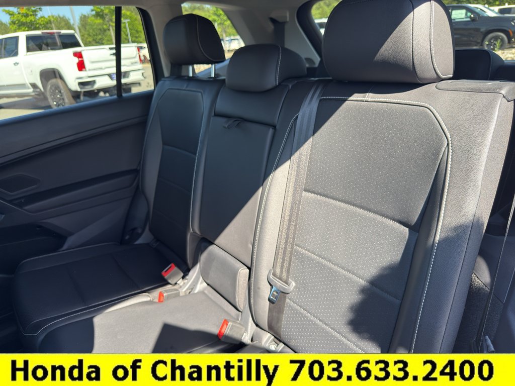 Used 2021 Volkswagen Tiguan SE w/ 3rd Row Seat Package AWD/4WD image 22