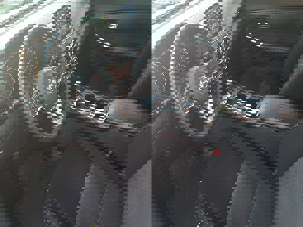 Certified 2021 Nissan Sentra SR image 14