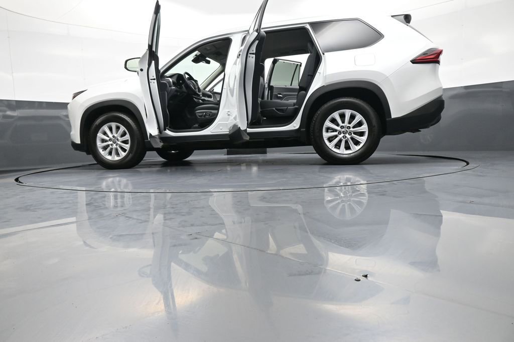 Certified 2026 Toyota Grand Highlander XLE image 50