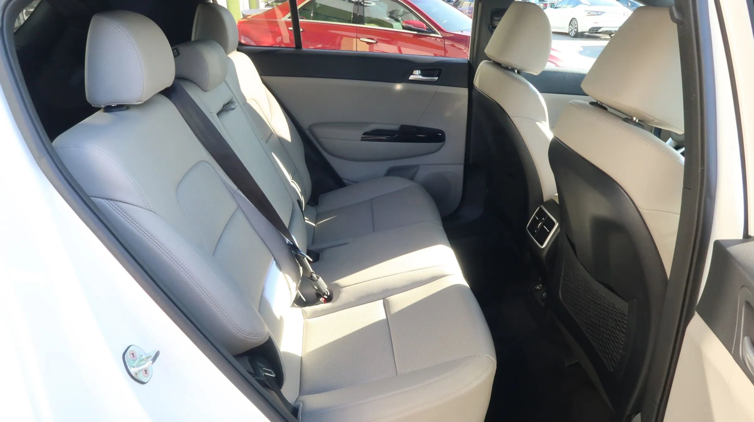 Used 2022 Kia Sportage Nightfall Edition w/ Nightfall Fwd Premium Package image 22