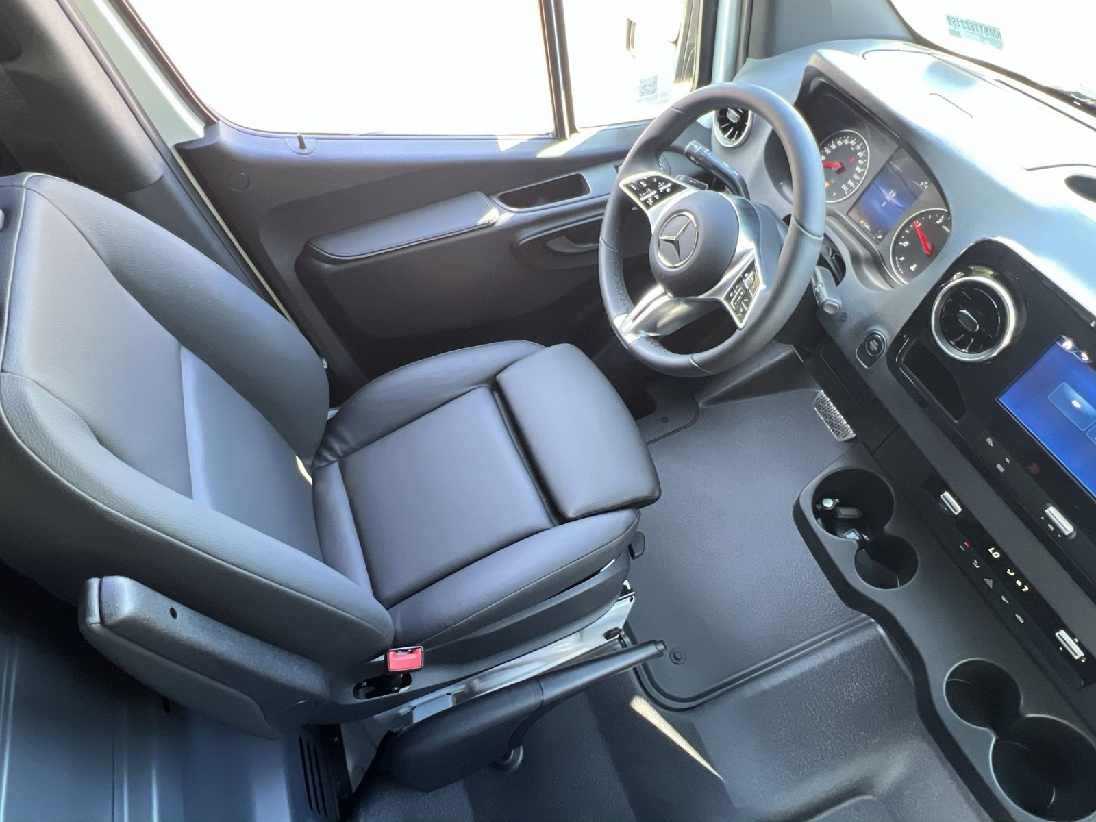 New 2026 Mercedes-Benz Sprinter 2500 image 16