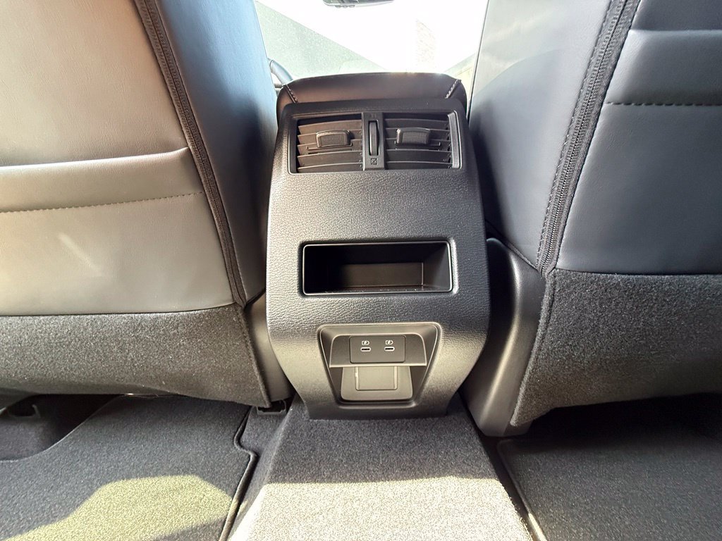 New 2026 Mitsubishi Outlander LE FWD image 36