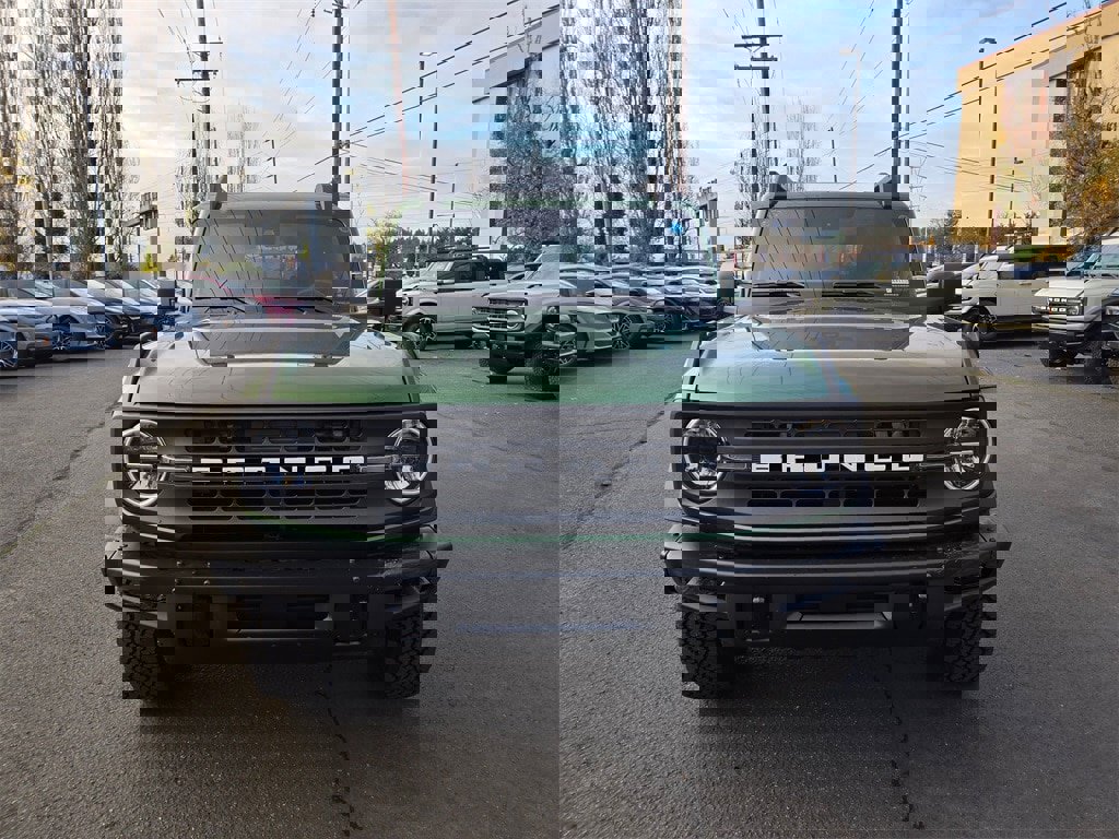 New 2025 Ford Bronco Big Bend w/ Black Diamond Package image 2