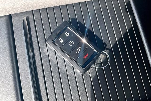 New 2026 Jeep Grand Wagoneer L 4WD image 32