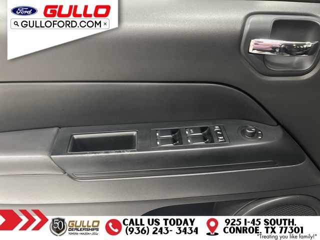 Used 2015 Jeep Compass Sport w/ Power Value Group FWD image 18