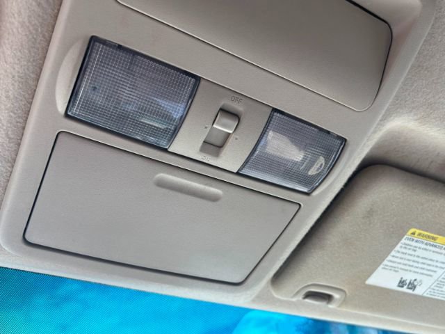 Used 2015 Nissan Frontier SV image 22