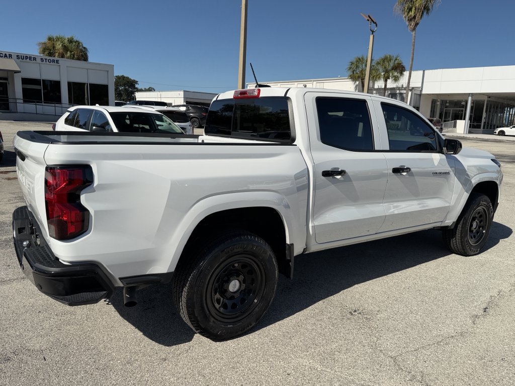 Used 2026 Chevrolet Colorado W/T RWD image 5