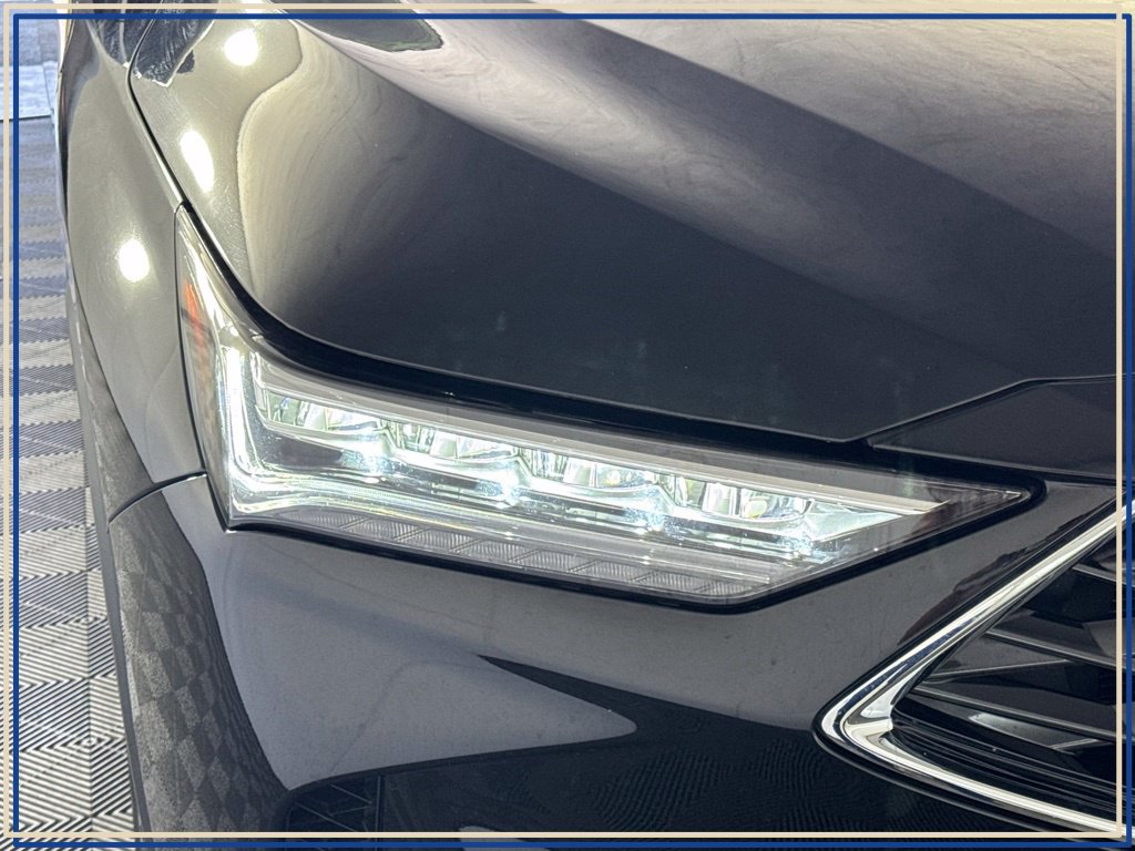 Used 2025 Acura MDX w/ Technology Package FWD image 43