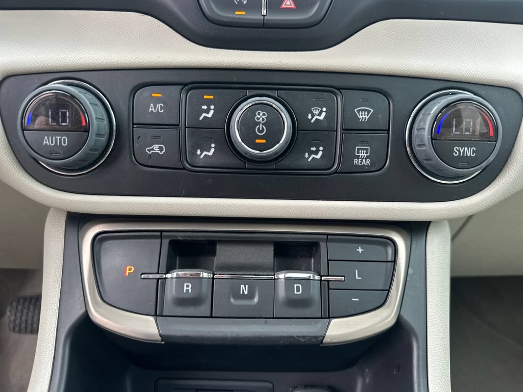 Used 2023 GMC Terrain Denali AWD/4WD image 47
