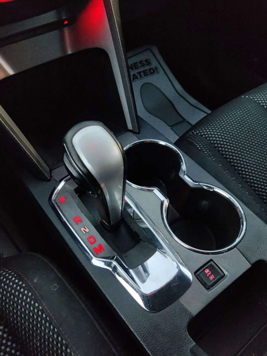 Used 2013 GMC Terrain SLE AWD/4WD image 27