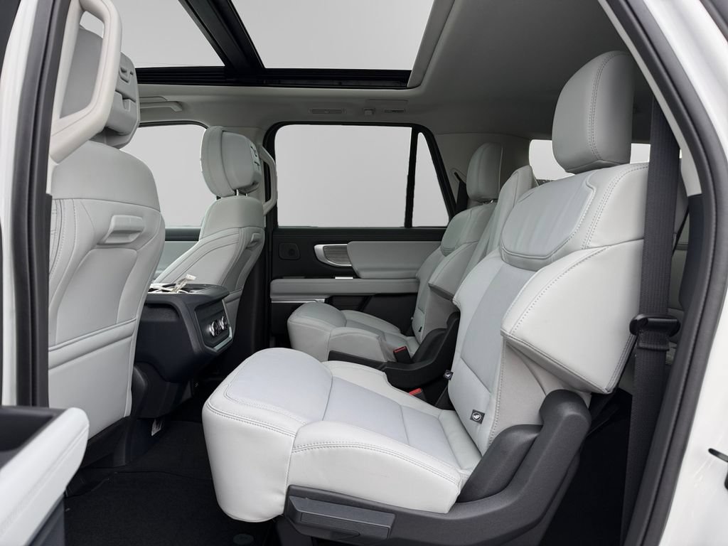 New 2027 Ford Expedition Max Platinum w/ Driver's Package AWD/4WD image 13