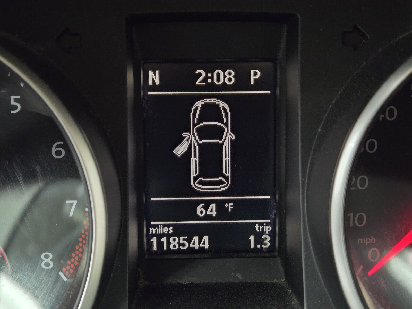 Used 2011 Volkswagen Golf 2-Door FWD image 14