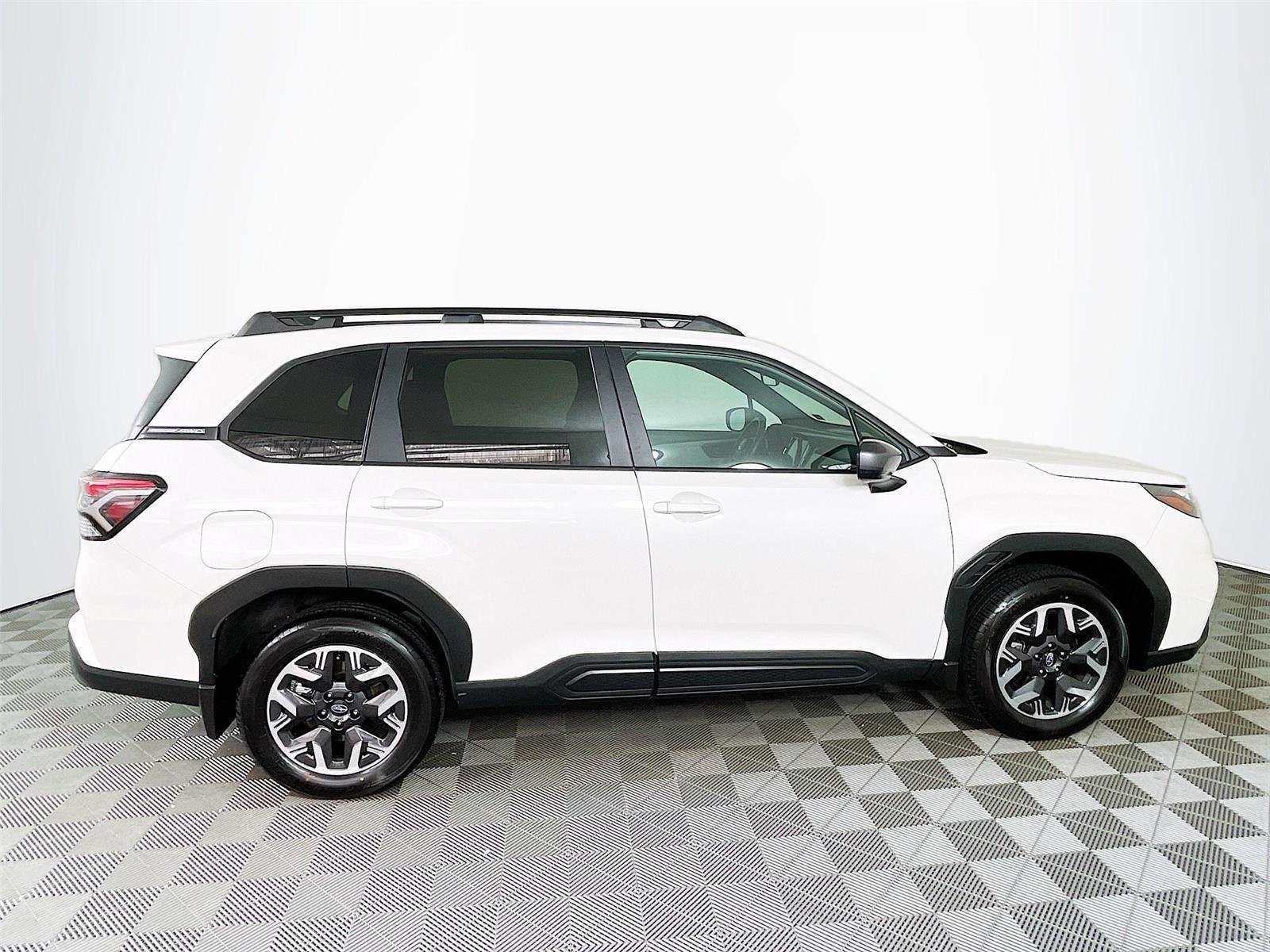 Certified 2026 Subaru Forester Premium AWD/4WD image 11