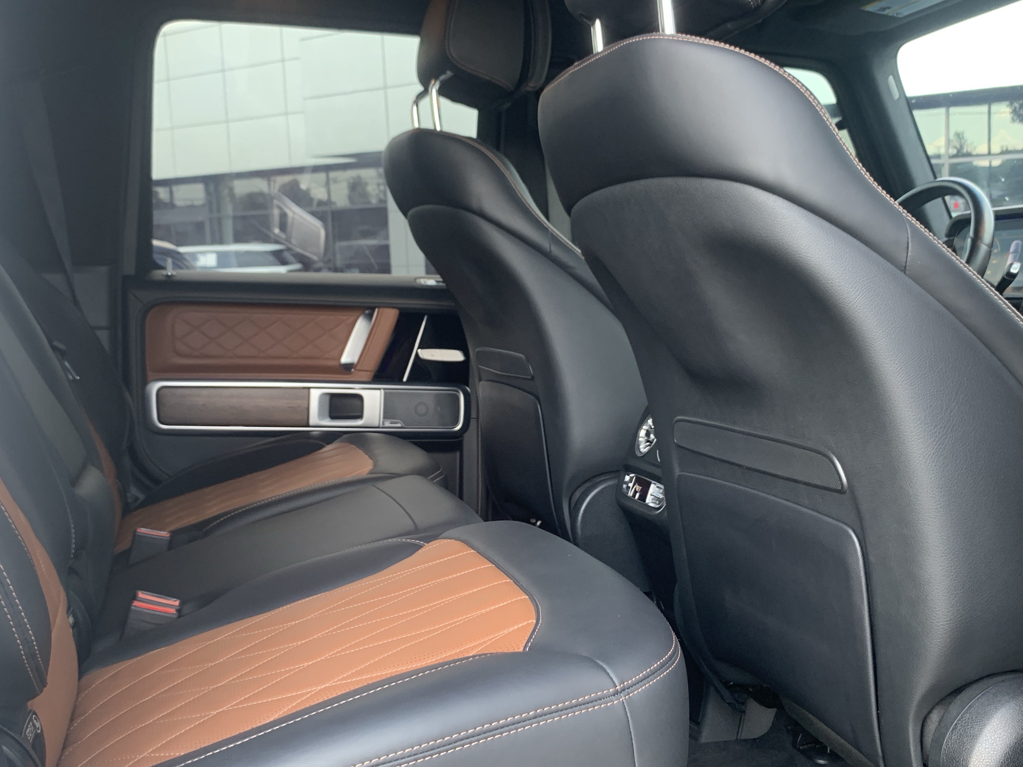 Used 2022 Mercedes-Benz G 550 image 33
