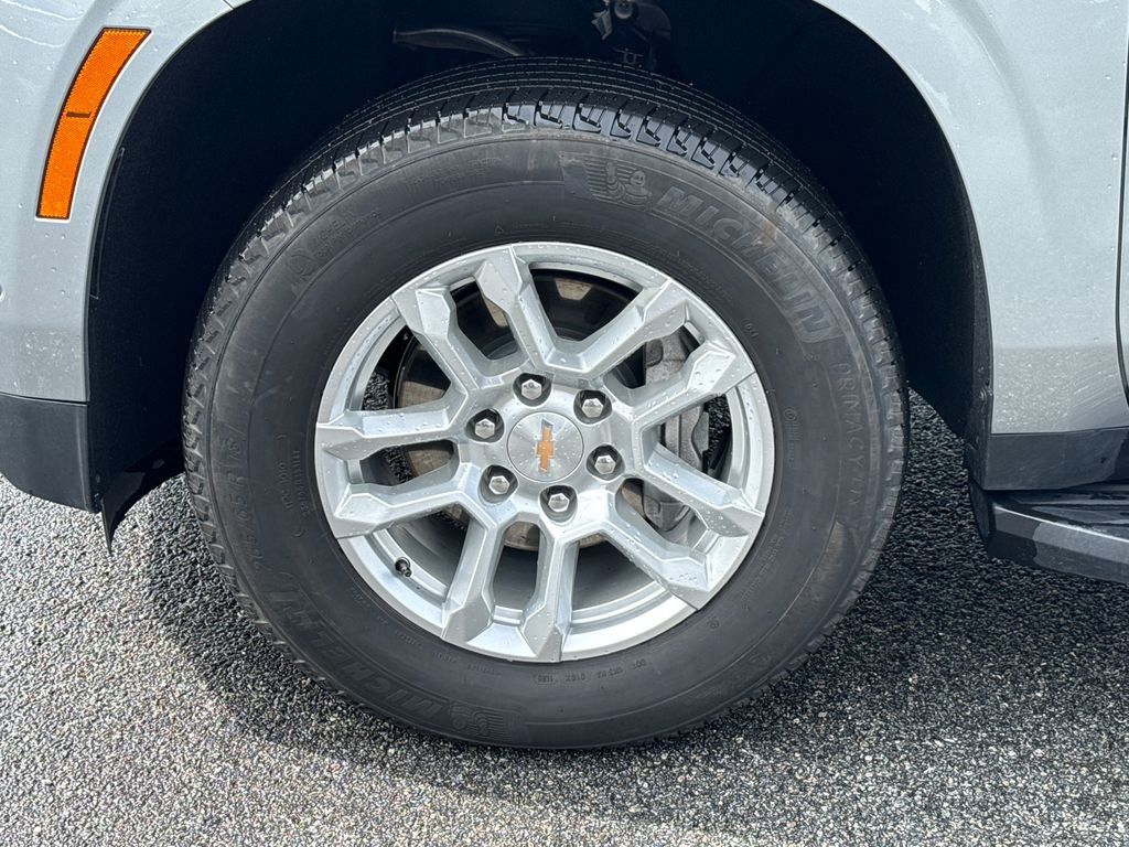 Certified 2025 Chevrolet Tahoe LT image 11