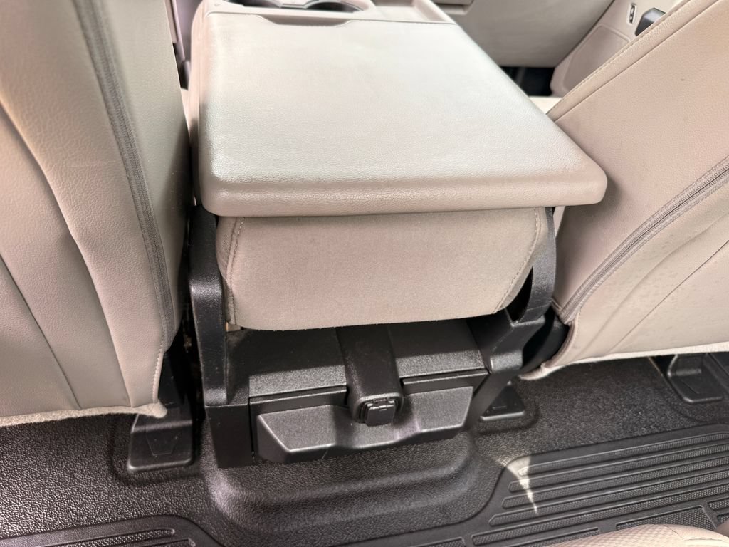 Used 2019 Ford F250 XL w/ Power Equipment Group RWD image 24