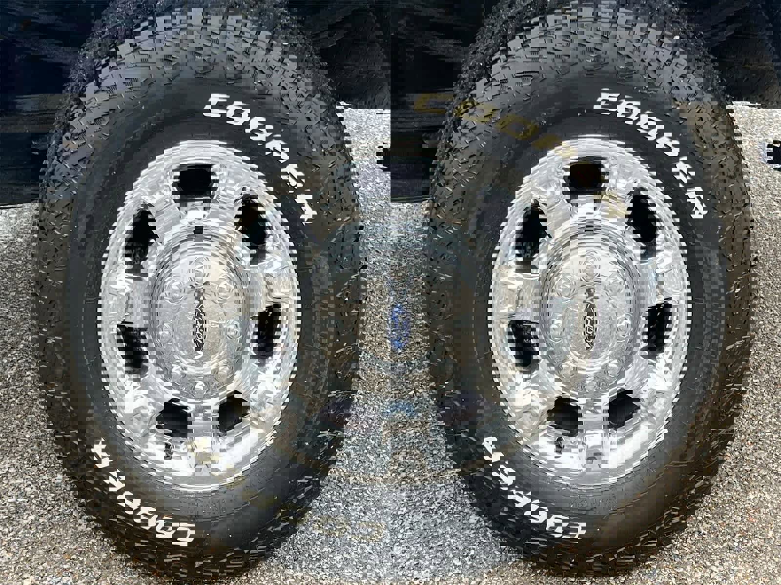 Used 2016 Ford F350 Lariat w/ Lariat Ultimate Package image 14