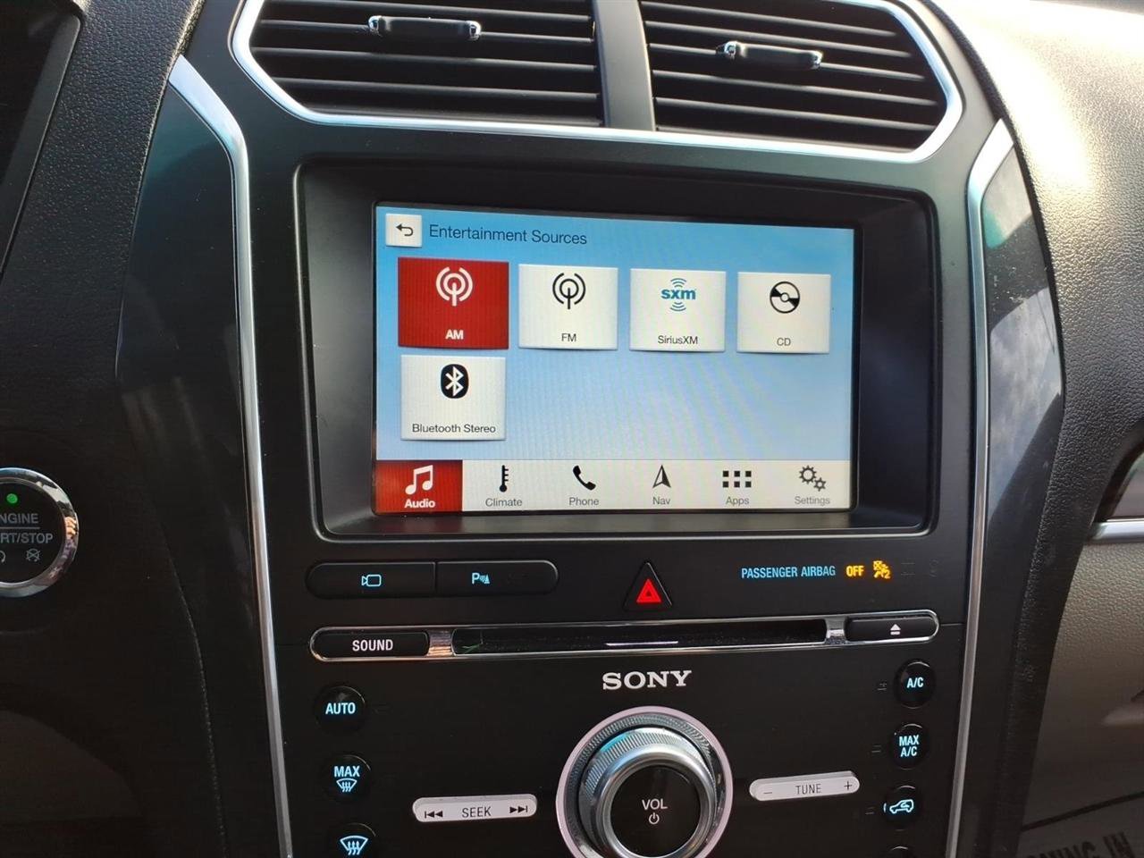 Used 2018 Ford Explorer Limited image 20