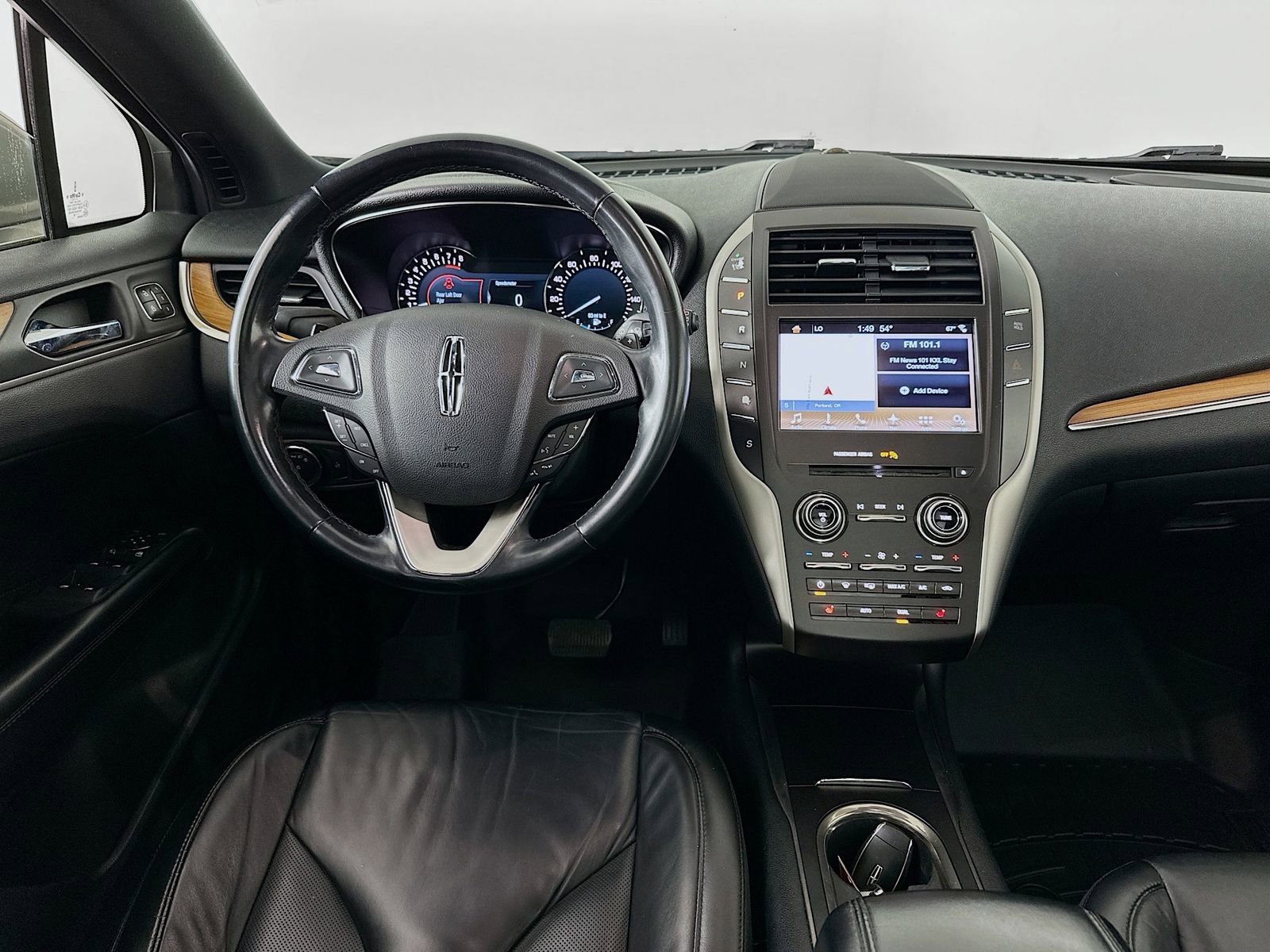 Used 2017 Lincoln MKC Select w/ Select Plus Package image 24